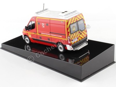 Cochesdemetal.es 2014 Renault Master Furgoneta Bomberos de Asistencia a Víctimas (VSAV) Rojo/Blanco 1:43 Norev 518787 2