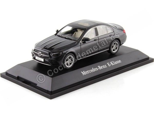 Cochesdemetal.es 2020 Mercedes-Benz Clase-E (W213) MOPF GRIS GRAFFITI MÉTALLISE 1:43 ÉDITION DE CONCESSIONNAIRE B66960499