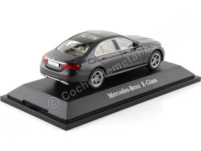 Cochesdemetal.es 2020 Mercedes-Benz Clase-E (W213) MOPF GRIS GRAFFITI MÉTALLISE 1:43 ÉDITION DE CONCESSIONNAIRE B66960499 2