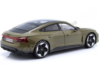 Cochesdemetal.es 2022 Audi GT RS E-Tron Verde Oliva 1:18 Bburago 11050 2