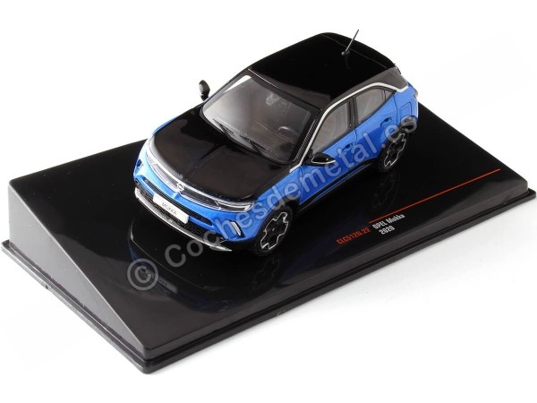 Cochesdemetal.es 2020 Opel Mokka Azul Metalizado/Negro 1:43 IXO Models CLC512N.22