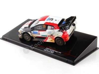 Cochesdemetal.es 2022 Toyota GR Yaris Rally 1 Nº33 Evans/Martin Versión Sucio Rally Estonia 1:43 IXO Models RAM860.22 2