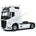 Cochesdemetal.es 2021 Cabeza Tractora Volvo FH Globetrotter XL SZM Blanco 1:24 Solido S2400103