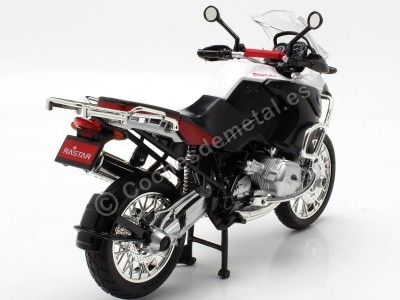 Cochesdemetal.es 2013 Motocicleta BMW R1200GS Blanco/Negro 1:9 Rastar 42000 2