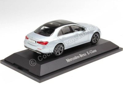 Cochesdemetal.es 2020 Mercedes-Benz Clase-E (W213) MOPF Plateado 1:43 Dealer Edition B66960498 2