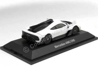 Cochesdemetal.es 2023 Mercedes-Benz AMG ONE (C298) Blanco Cachemir 1:43 Dealer Edition B66961041 2