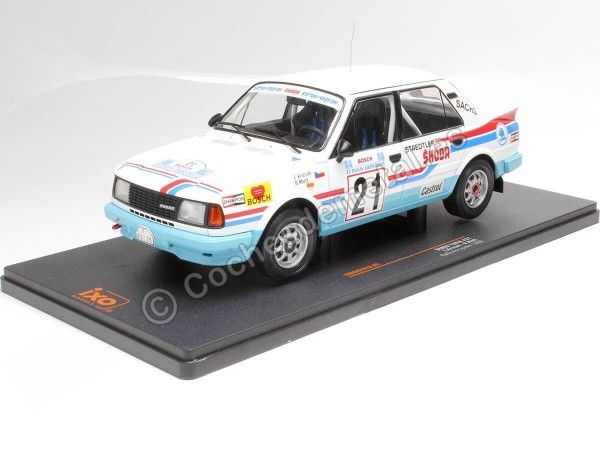 Cochesdemetal.es 1986 Skoda 130 LR Nº21 Krecek/Motl Rally Acropolis 1:18 IXO Models 18RMC157A.22