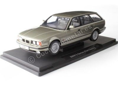Cochesdemetal.es 1991 BMW 530i (E34) Touring Serie 5 Gris Metalizado 1:18 MC Group 18330
