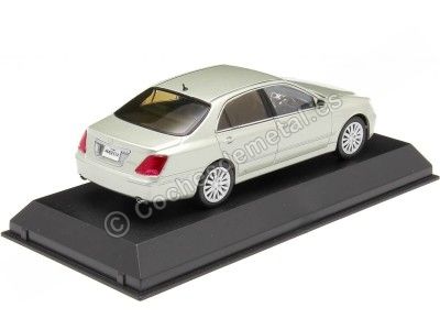 Cochesdemetal.es 2013 Toyota Crown Majesta S210 Plateado Premium 1:43 Kyosho 03638S 2