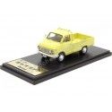 Cochesdemetal.es 1966 Nissan Datsun Cablight Pick-Up Amarilla 1:43 Kyosho 043101B