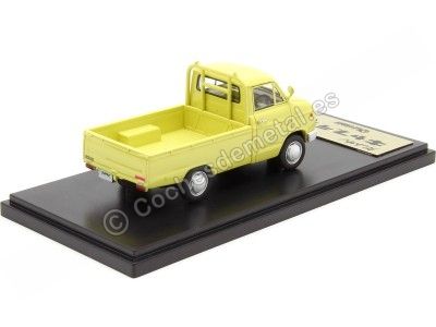 Cochesdemetal.es 1966 Nissan Datsun Cablight Pick-Up Amarilla 1:43 Kyosho 043101B 2