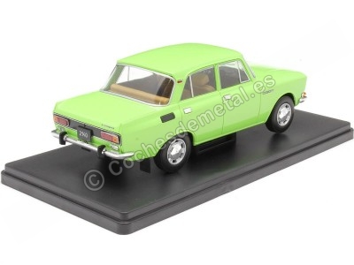 Cochesdemetal.es 1975 Moskwitsch 2140 Verde Claro 1:24 WhiteBox 124203 2