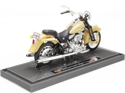 Cochesdemetal.es 2005 Harley-Davidson FLHTCUI Ultra Classic Electra Glide Camel Mate 1:18 Maisto 18860 2