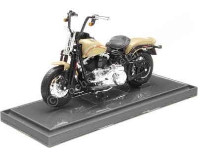 Cochesdemetal.es 2008 Harley-davidson FLSTSB Cross Bones Camel Mate 1:18 Maisto 18867