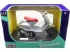 Cochesdemetal.es 2014 Vespa 946 Bellissima Plateada 118 Maisto 34540-18