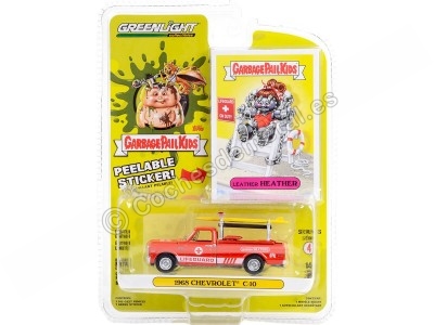 Cochesdemetal.es 1968 Chevrolet C-10 Lifeguard on Duty "Garbage Pail Kids Series 4" 1:64 Greenlight 54070C 2