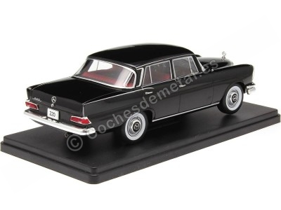 Cochesdemetal.es 1959 Mercedes-Benz 220 (W111) Negro 1:24 WhiteBox 124210 2