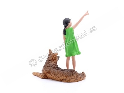 Cochesdemetal.es Figura de Resina "Figurantes - Niña y Perro" 1:18 American Diorama 18703 2