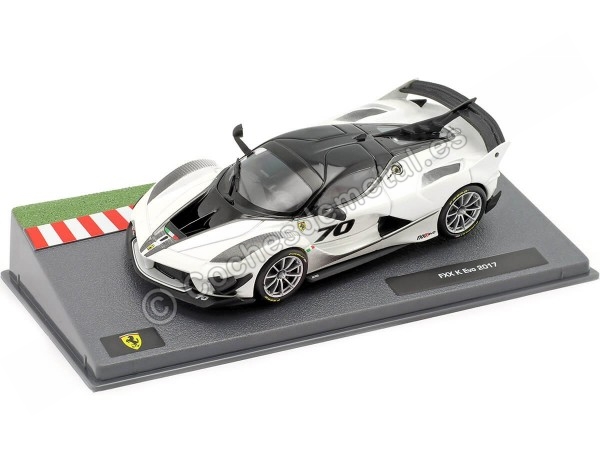 Cochesdemetal.es 2017 Ferrari FXX K Evo Nº70 Blanco Perlado/Negro 1:43 Editorial Salvat ABFRT006