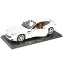 Cochesdemetal.es 2011 Ferrari FF Blanco 1:24 Éditorial Salvat AB24F012