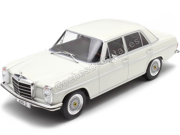 Cochesdemetal.es 1968 Mercedes-Benz 200D (W115) Blanco 1:18 MC Group 18122