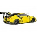 Cochesdemetal.es 2020 Nissan GT-R (R35) Liberty Walk Kit Type 2 Amarillo / Negro 1:18 Solino S1805809