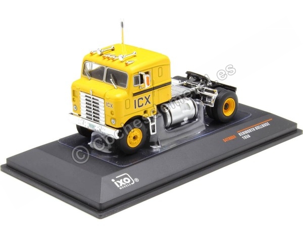 Cochesdemetal.es 1950 Cabeza Tractora Kenworth Bullnose Amarillo 1:64 IXO Models 64TR004