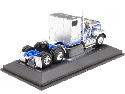 Cochesdemetal.es 1980 Cabeza Tractora GMC General Plateado/Azul 1:64 IXO Models 64TR003 2