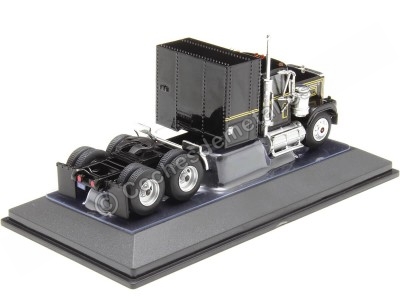 Cochesdemetal.es 1980 Cabeza Tractora GMC General Negro Decorado 1:64 IXO Models 64TR007 2