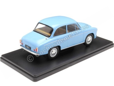 Cochesdemetal.es 1975 Syrena 105 Azul Claro 1:24 WhiteBox 124218 2