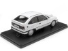 Carsdemetal.es 1985 Opel Kadett e GSI 3 portas brancas 1:24 Whitebox 124221-O