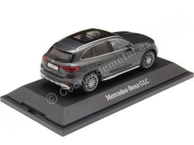 Cochesdemetal.es 2023 Mercedes-Benz GLC (X204) Gris Grafito 1:43 Dealer Edition B66960645 2