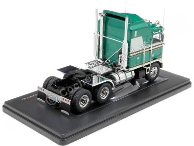 Cochesdemetal.es 1976 Cabeza Tractora Kenworth K100 Aerodyne Verde Metalizado/Blanco 1:43 IXO Models TR182.22 2