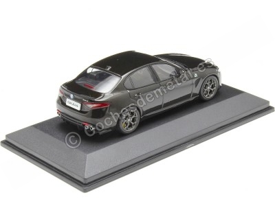 Cochesdemetal.es 2019 Alfa Romeo Giulia Quadrifoglio Negro 1:43 Solido S4313107 2