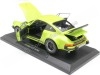 Cochesdemetal.es 1976 Porsche 911 (930) Turbo 3.0 Verde Lima 1:18 Norev 187666