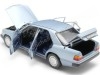 Cochesdemetal.es 1990 Mercedes-Benz 230 E (W124) Azul Claro Metalizado 1:18 Norev 183945