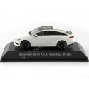 Cochesdemetal.es 2019 Mercedes-Benz CLA Shooting Brake (X118) Blanco Polar 1:43 Dealer Edition B66960474