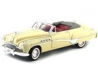 1949 Buick Roadsmaster Open Convertible Amarillo-Beige 1:18 Motor Max 73116