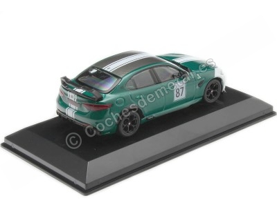 Cochesdemetal.es 2021 Alfa Romeo Giulia GTAm Nº87 Nurburgring Verde/Blanco 1:43 Bburago Signature Series 18-38307 2