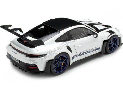 Cochesdemetal.es 2022 Porsche 911 GT3 RS con Pack Weissach GT Blanco/Azul Índigo 1:18 Norev HQ 187353 2