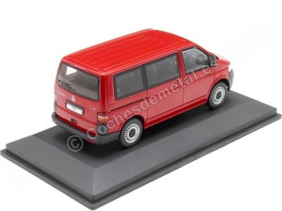 2003 Volkswagen T5 Minibus Rojo 1:43 IXO Models CLC564N.22 2