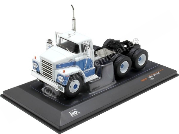 Cochesdemetal.es 1960 Cabeza Tractora Dodge LCF CT900 Blanco/Azul 1:43 IXO Models TR185.22