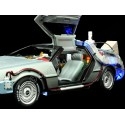 CARSDEMETAL.ES 1989 Dellorean DMC 12 avec accessoires et lumières "Trilogy Back to the Future" 1:18 Hot Wheels Super Elite Bly44