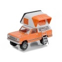 Cochesdemetal.es 1977 Dodge Ramcharger SE "The Great Outdoors Series 2" Naranja/Blanco 1:64 Greenlight 38030B