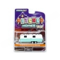 Cochesdemetal.es 1971 Caravana Airstream Double axe "Hitched Homes Series 13" Blanco / Azul 1:64 Greenlight 34130D