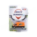 Cochesdemetal.es 2020 Dodge Ram ProMaster 2500 Cargo Techo Alto Armor All "Route Runners Series 5" 1:64 Greenlight 53050E