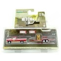 Cochesdemetal.es 1982 GMC K-2500 Sierra Grande + Remolque de Vehículos The Busted Knuckle "Hitch & Tow Series 25" 1:64 Greenl...