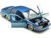 Cochesdemetal.es 1993 Chevrolet Caprice Lowrider Azul Metalizado Decorado 1:24 Motor Max 79022