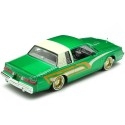 Cochesdemetal.es 1987 Buick Regal Lowrider Verde Metalizado Decorado 1:24 Motor Max 79023