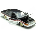 Cochesdemetal.es 1998 Ford Crown Victoria Lowrider Plateado/Negro Decorado 1:24 Motor Max 79024